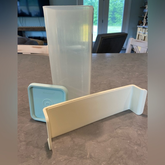 Tupperware Kitchen Tupperware Velveeta Block Cheese Keeper